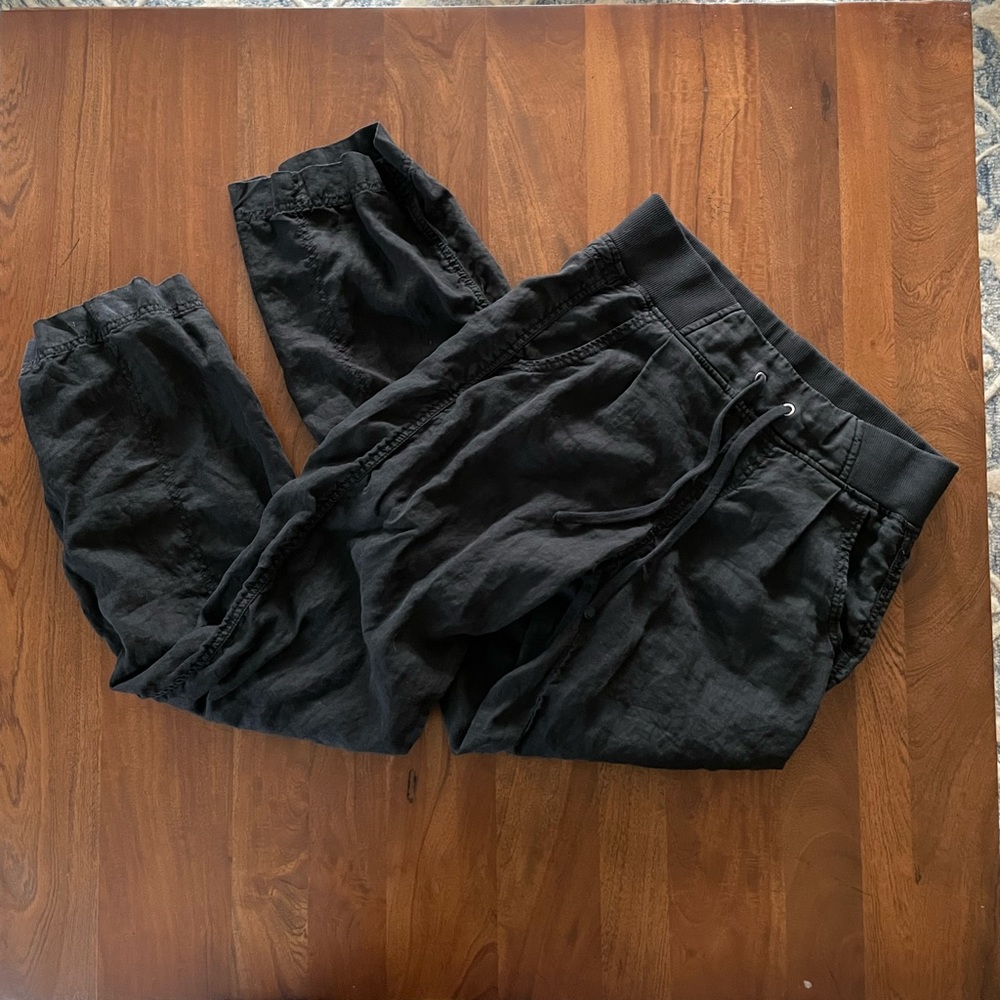 Athleta linen pants with drawstring and pockets